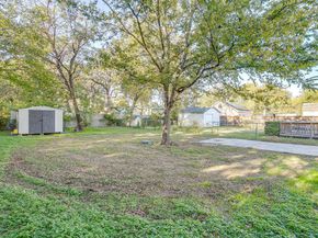 5032  Hartford Drive , River Oaks Texas 76114