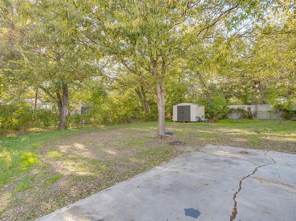 5032  Hartford Drive , River Oaks Texas 76114