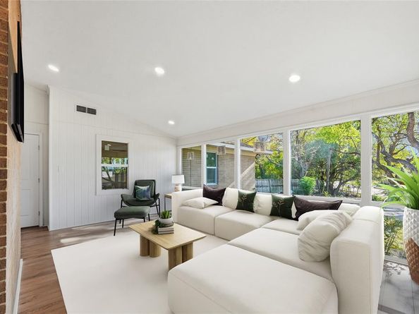 303  Whisenant Drive , Allen Texas 75013