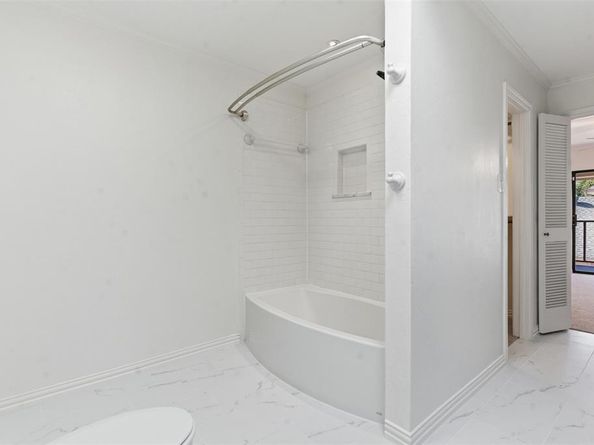 6204  SEA MEADOW Drive , Fort Worth Texas 76132