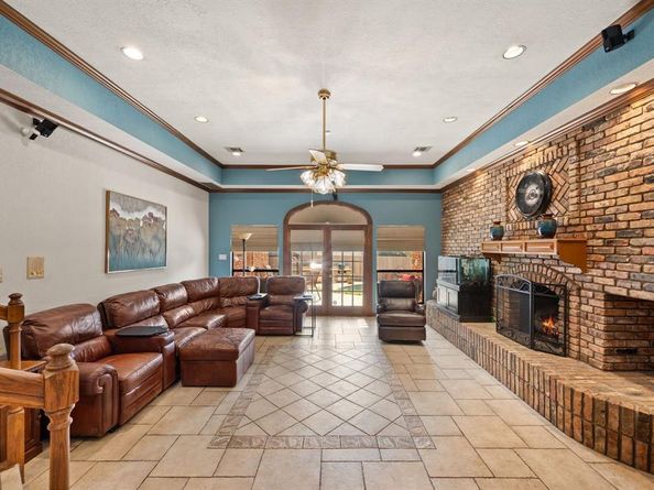 1303  Crest Drive , Colleyville Texas 76034