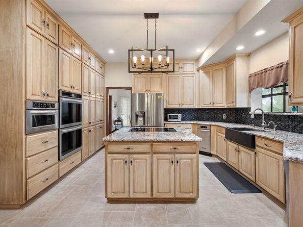 1303  Crest Drive , Colleyville Texas 76034