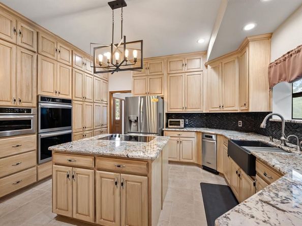 1303  Crest Drive , Colleyville Texas 76034