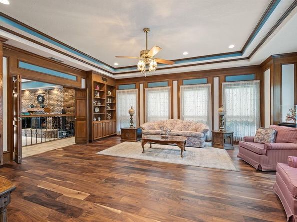 1303  Crest Drive , Colleyville Texas 76034