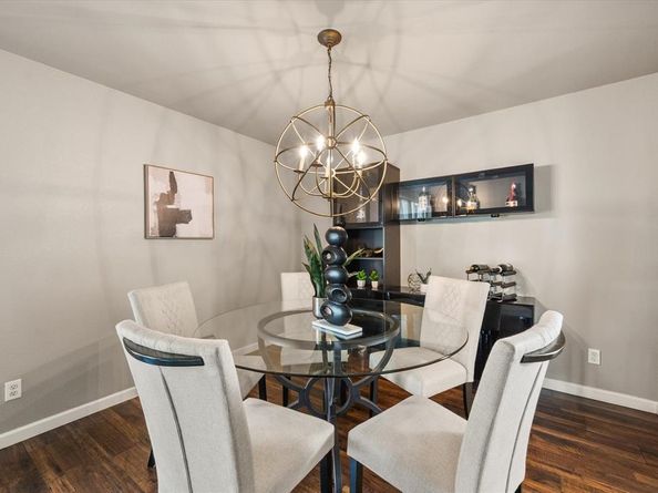 2346  Freeland Way , Dallas Texas 75228