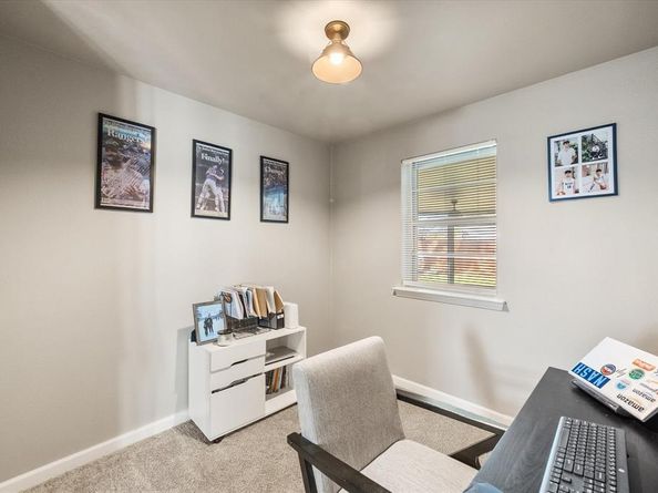 2346  Freeland Way , Dallas Texas 75228