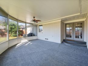 2346  Freeland Way , Dallas Texas 75228