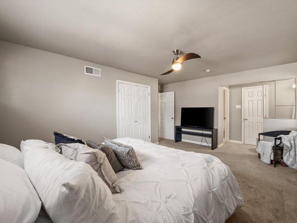 2346  Freeland Way , Dallas Texas 75228