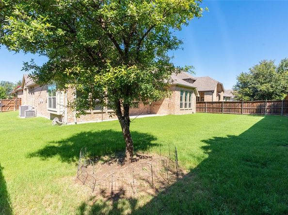 7636  Yearling Drive , Frisco Texas 75036