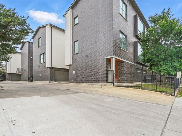 2280 N Fitzhugh Avenue  30, Dallas Texas 75204