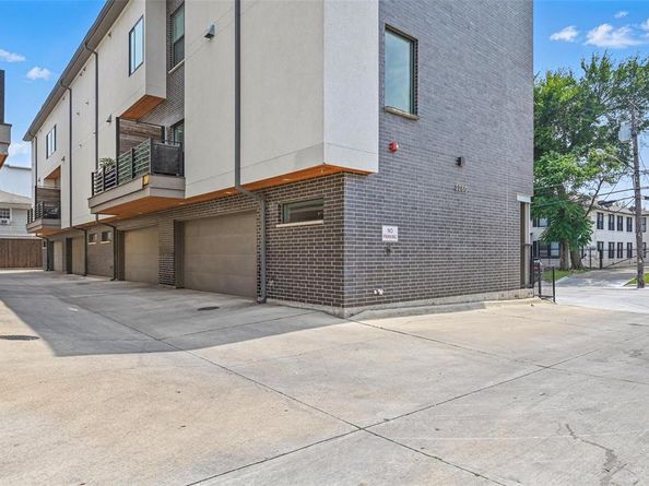 2280 N Fitzhugh Avenue  30, Dallas Texas 75204