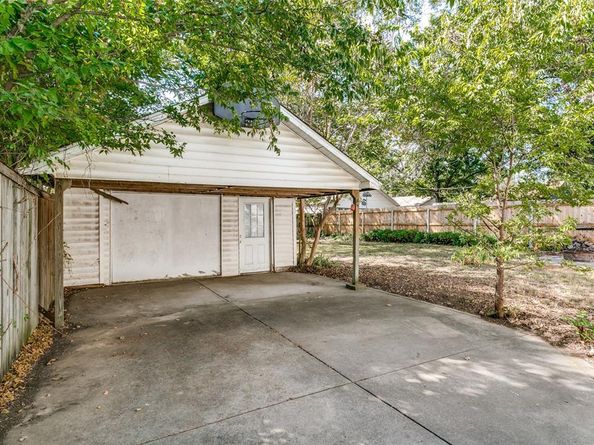2528  Yucca Avenue , Fort Worth Texas 76111