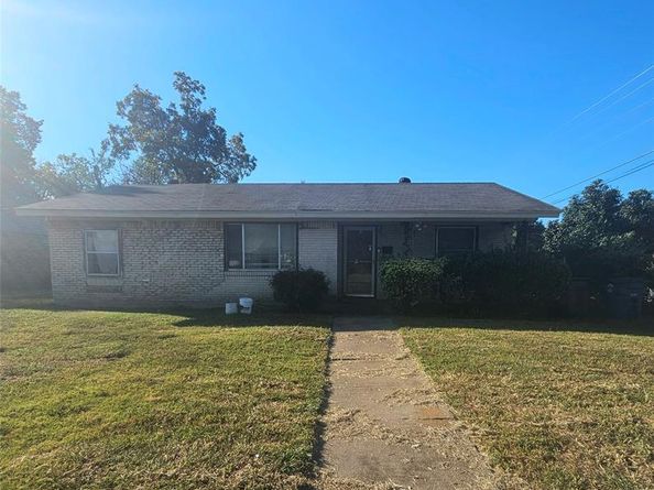 2506  Hillsboro Avenue , Dallas Texas 75228
