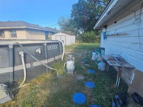 2506  Hillsboro Avenue , Dallas Texas 75228