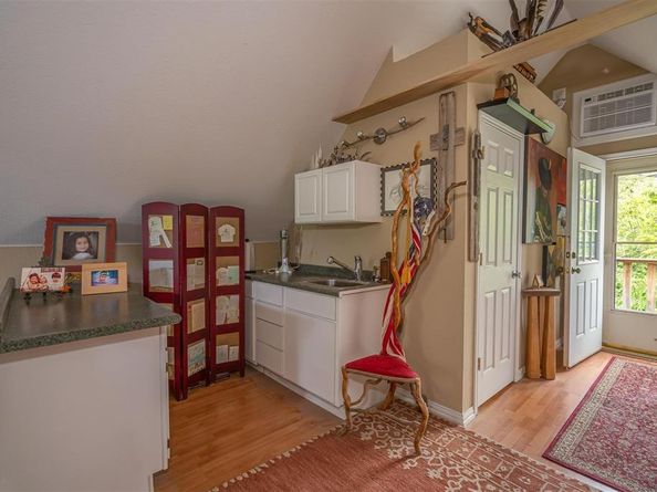 2312  Carleton Avenue , Fort Worth Texas 76107