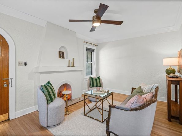 2312  Carleton Avenue , Fort Worth Texas 76107
