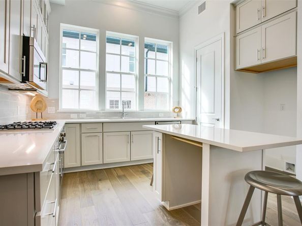 4636  Warwood Lane , Dallas Texas 75219