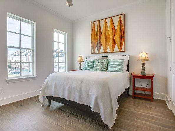 4636  Warwood Lane , Dallas Texas 75219