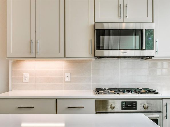 4636  Warwood Lane , Dallas Texas 75219