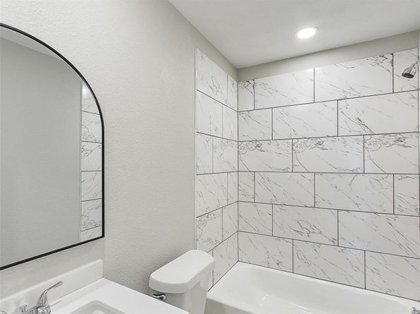1104  Hamilton Street , McKinney Texas 75069