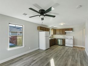 1104  Hamilton Street , McKinney Texas 75069