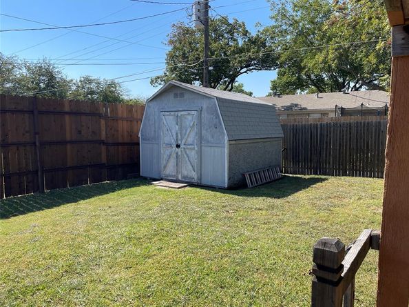 2915  Bamboo Street , Mesquite Texas 75150