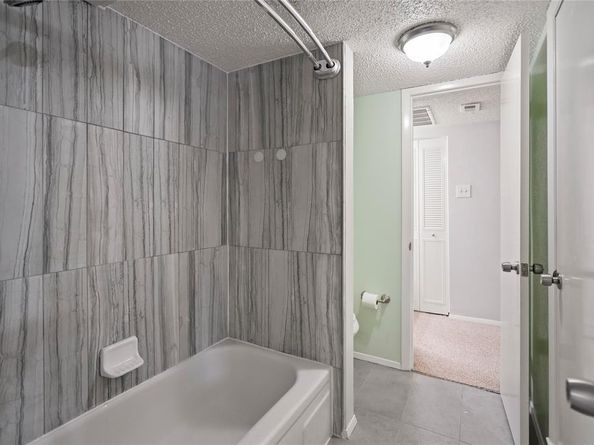 4020  Holland Avenue  202, Dallas Texas 75219