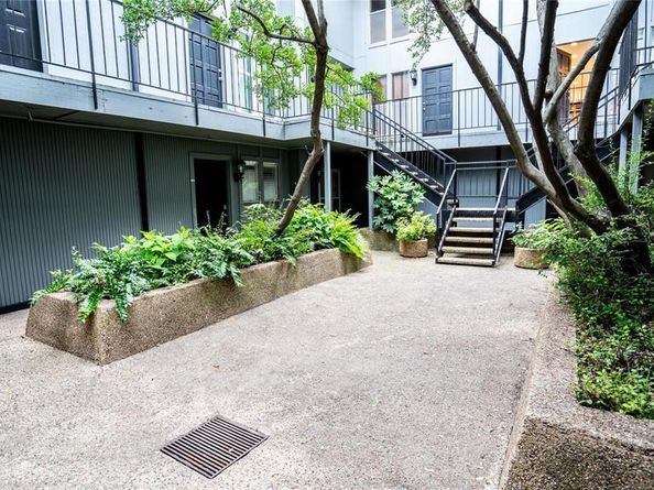 4020  Holland Avenue  202, Dallas Texas 75219