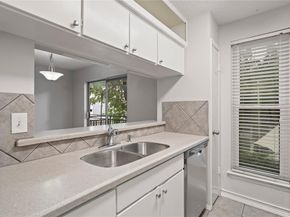 4020  Holland Avenue  202, Dallas Texas 75219