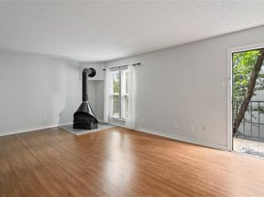 4020  Holland Avenue  202, Dallas Texas 75219