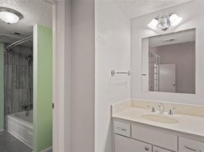 4020  Holland Avenue  202, Dallas Texas 75219