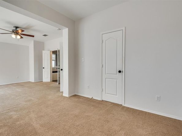 404 E Whitener Road , Euless Texas 76040