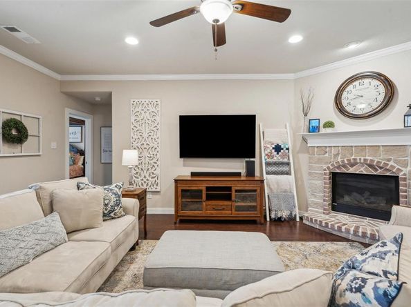 8332  Trickham Bend , Fort Worth Texas 76131