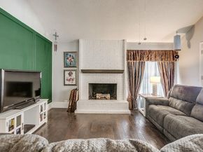 325  Shady Lane , Azle Texas 76020