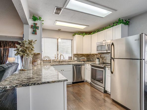 325  Shady Lane , Azle Texas 76020