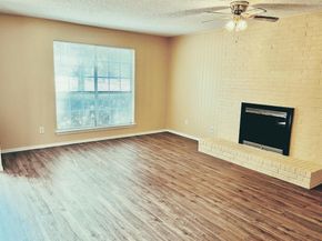 4401/4403  Altamesa Boulevard , Fort Worth Texas 76133