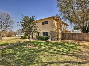 4401/4403  Altamesa Boulevard , Fort Worth Texas 76133