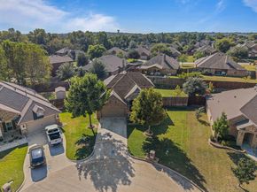 108  Bosque Court , Azle Texas 76020