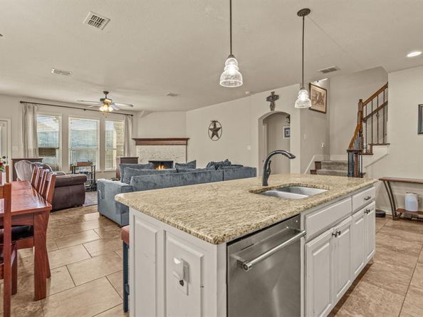 108  Bosque Court , Azle Texas 76020