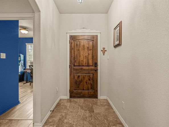 108  Bosque Court , Azle Texas 76020