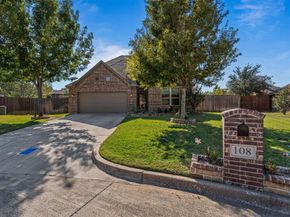 108  Bosque Court , Azle Texas 76020