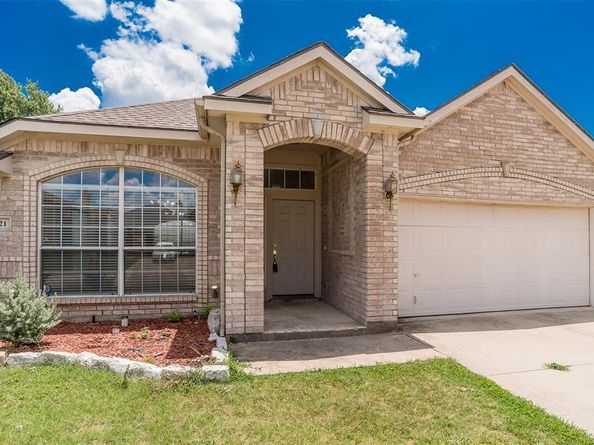 5621  Creekhollow Drive , Arlington Texas 76018