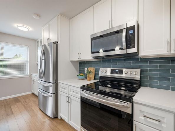 9811  Kingsman Drive , Dallas Texas 75228