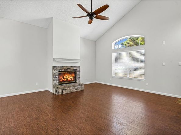 2810  Monthaven Drive , Arlington Texas 76001