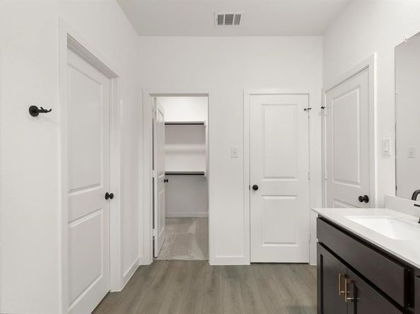 2633  Lost Maples Lane , Dallas Texas 75228