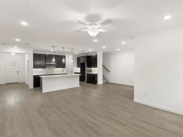 2633  Lost Maples Lane , Dallas Texas 75228