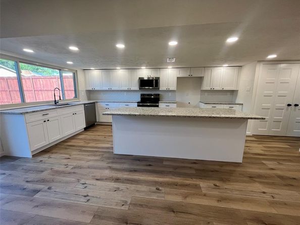 4713  Jennings Drive , The Colony Texas 75056