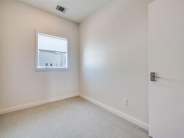 4929  Kilroy Drive , Dallas Texas 75204