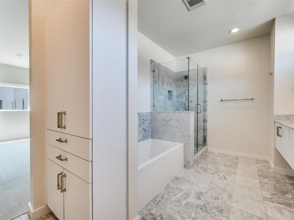 4929  Kilroy Drive , Dallas Texas 75204