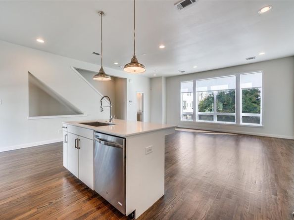 4929  Kilroy Drive , Dallas Texas 75204